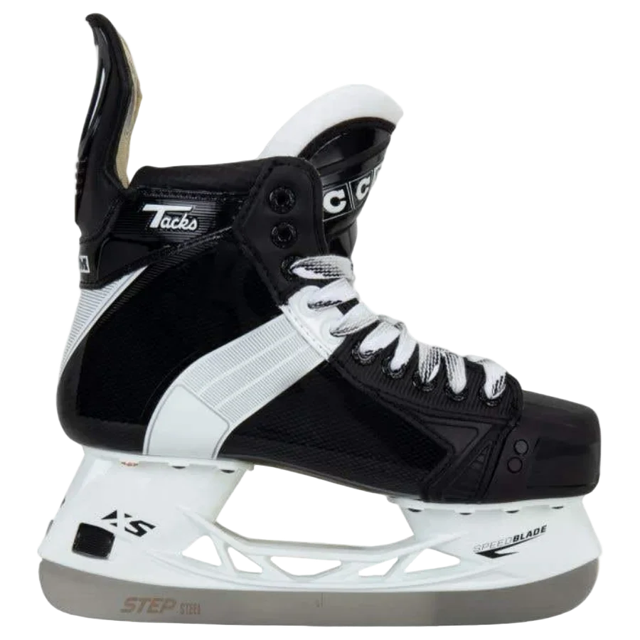 CCM Tacks 652
